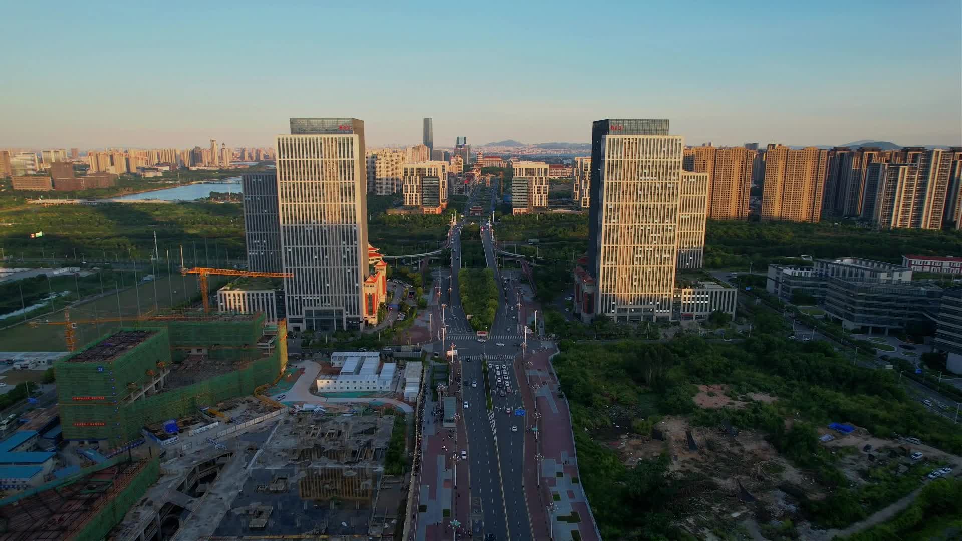 航拍厦门软件园三期景观视频的预览图