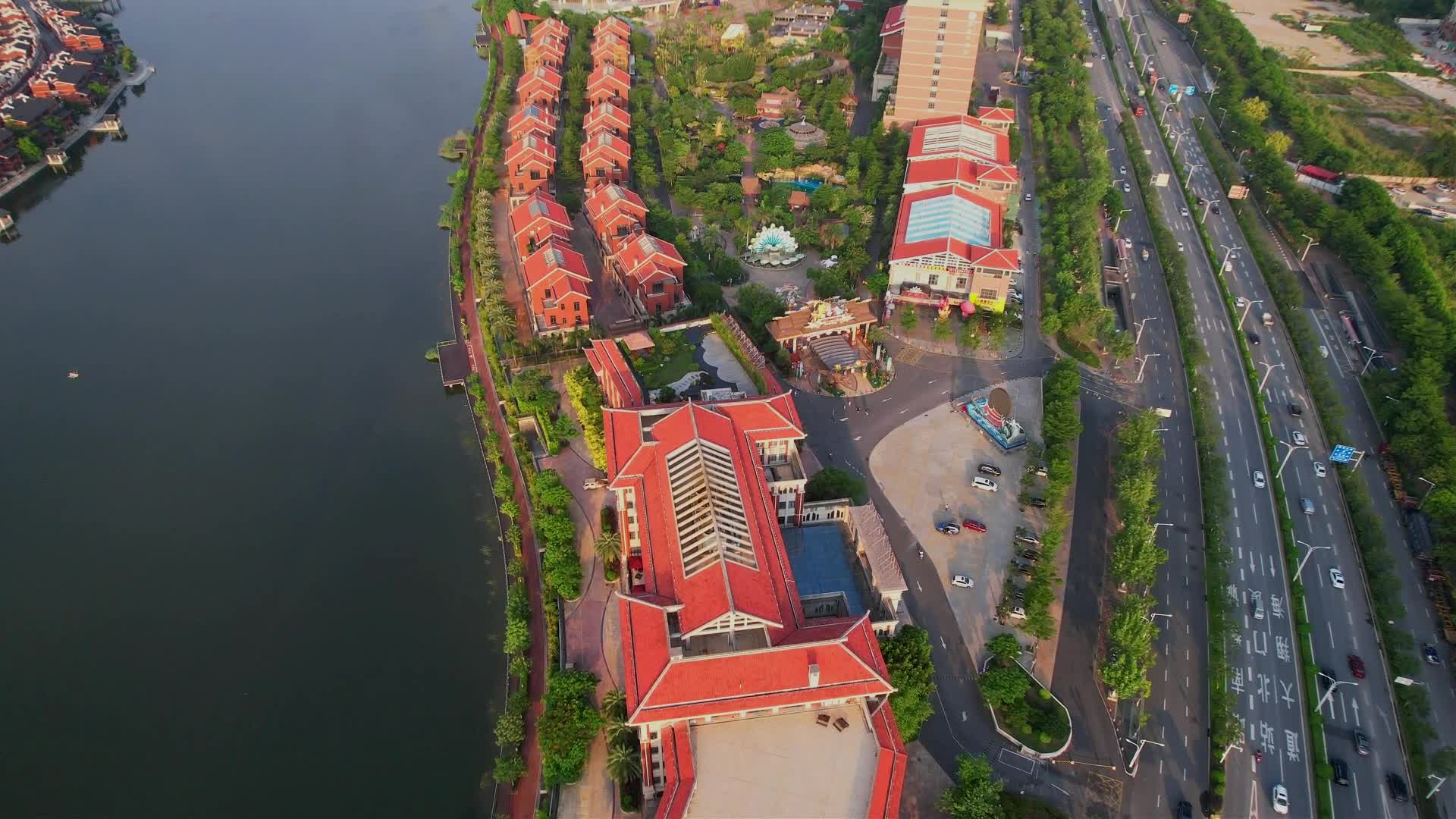 航拍厦门灵玲马戏城景观视频的预览图