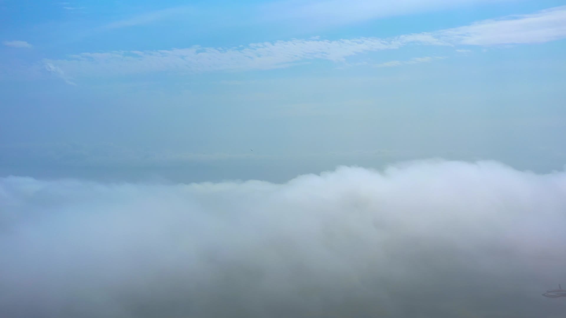 珠海城市无人机穿云视频的预览图