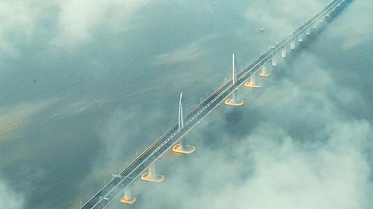 赞美港珠澳大桥视频的预览图