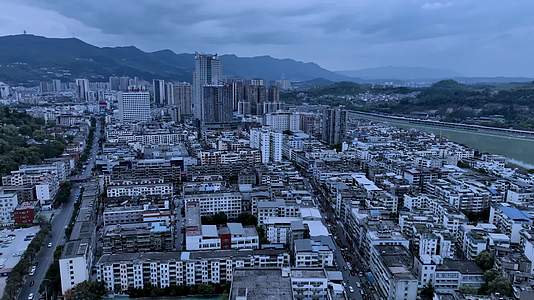 高清航拍广元城市建筑视频的预览图