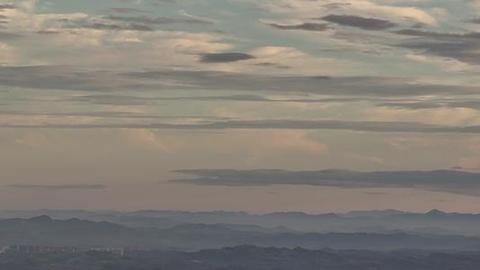 高清航拍清晨湖南高椅岭风光视频的预览图