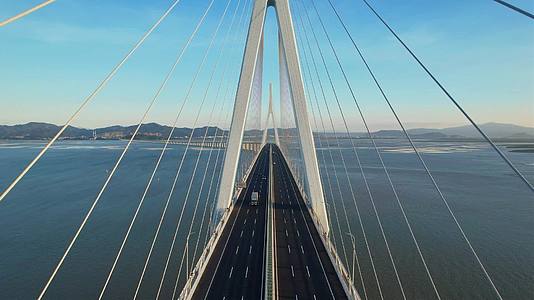 航拍厦漳大桥建筑风光合集视频的预览图