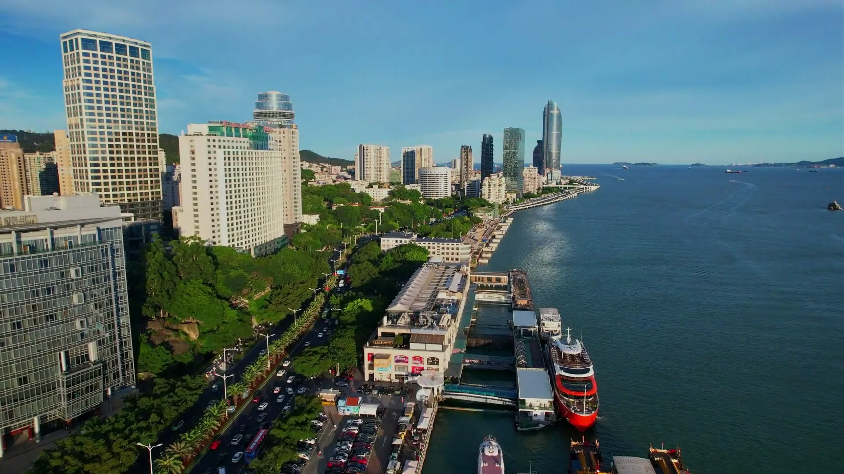 航拍厦门城市风光合集视频的预览图