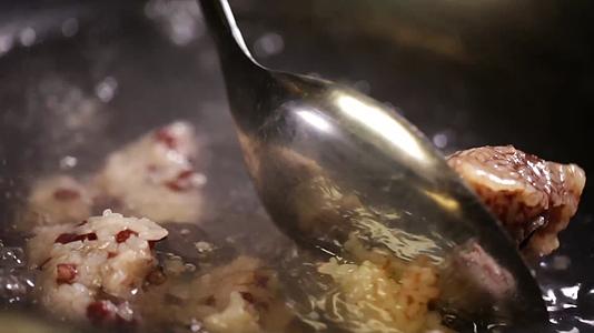 镜头合集清水煮粽子视频的预览图