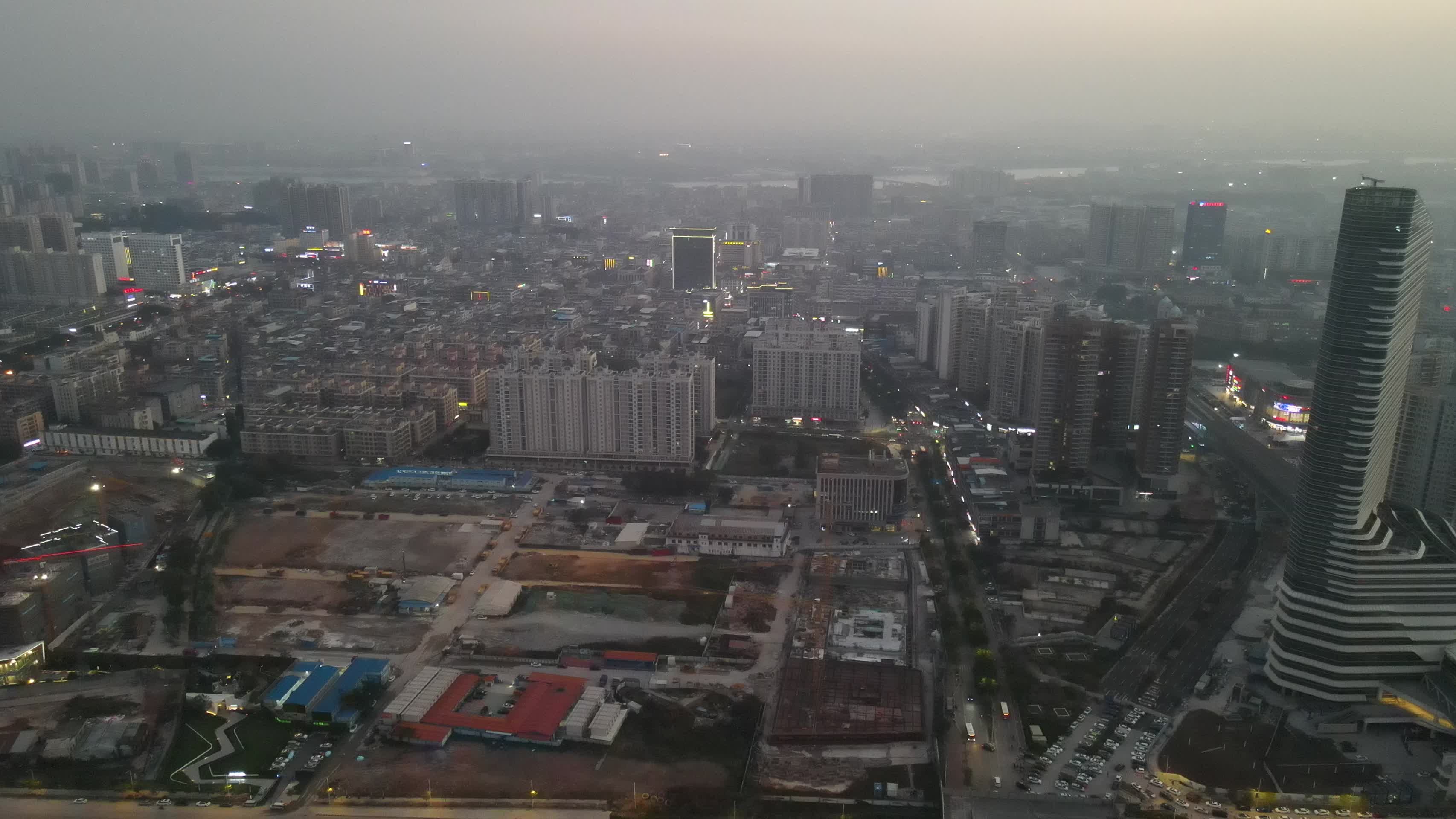 航拍广东乡村建设及城市建筑视频的预览图