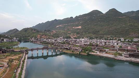 重庆山水黔江濯水古镇5A景区视频的预览图