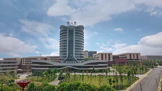 高清航拍眉山苏东坡故乡城市风光城市建筑视频的预览图