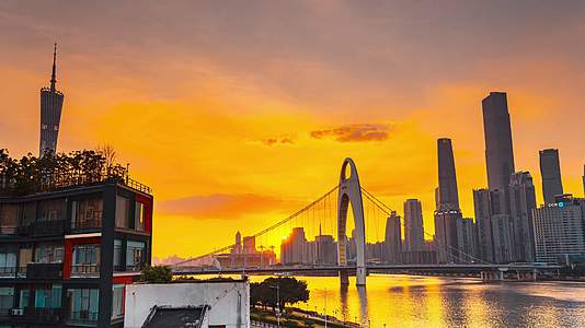 8K广州城市日落广州三件套猎德大桥延时视频的预览图