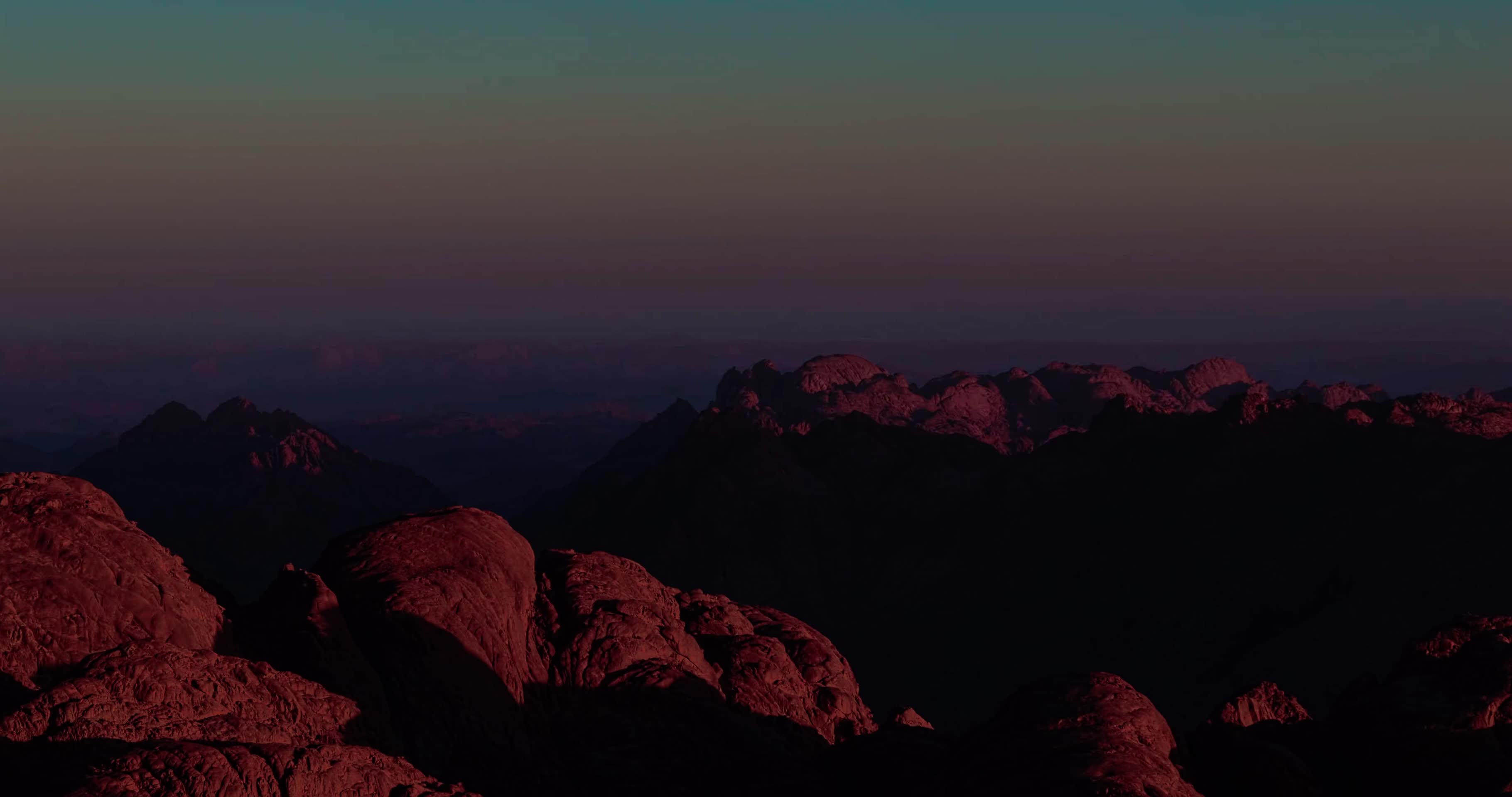 埃及西奈山的光影视频的预览图