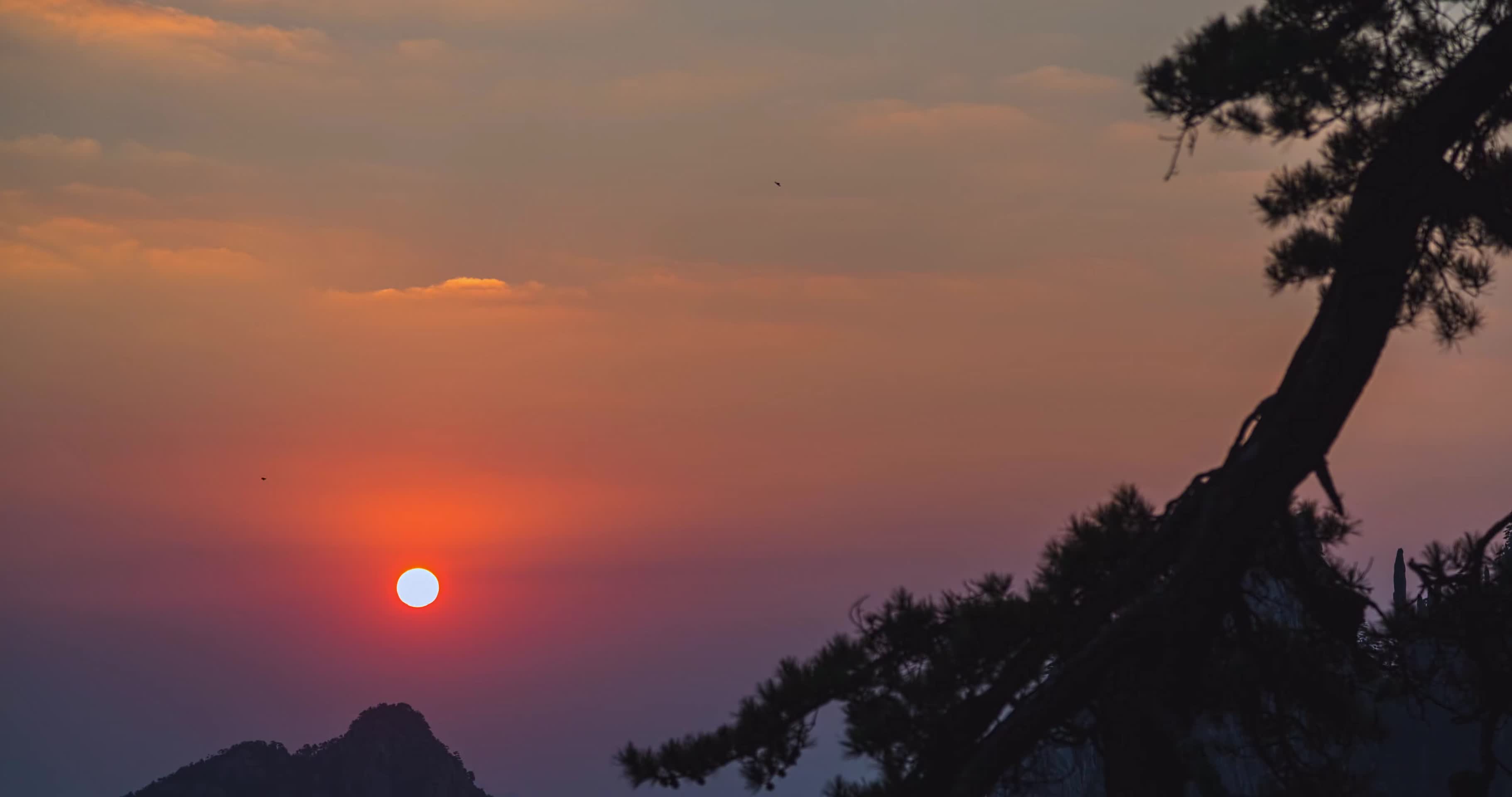 安徽黄山日出风光延时摄影视频的预览图