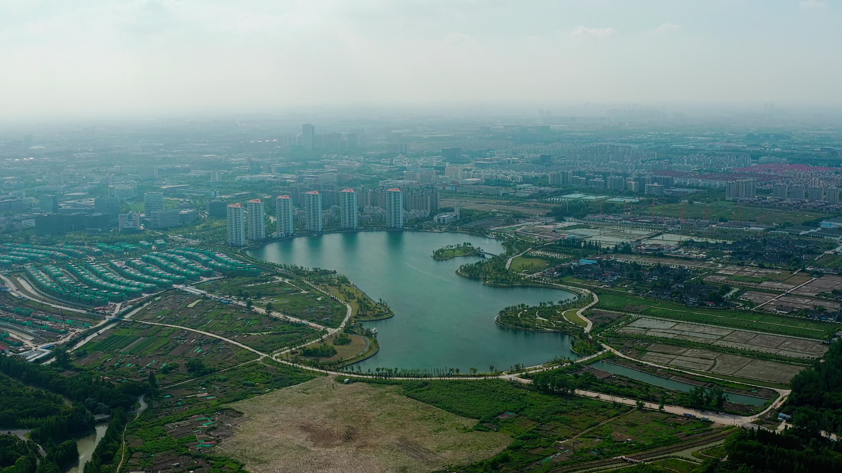 上海的乡村风光视频的预览图