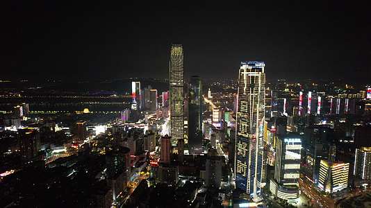湖南长沙国金中心世贸大厦夜景航拍视频的预览图