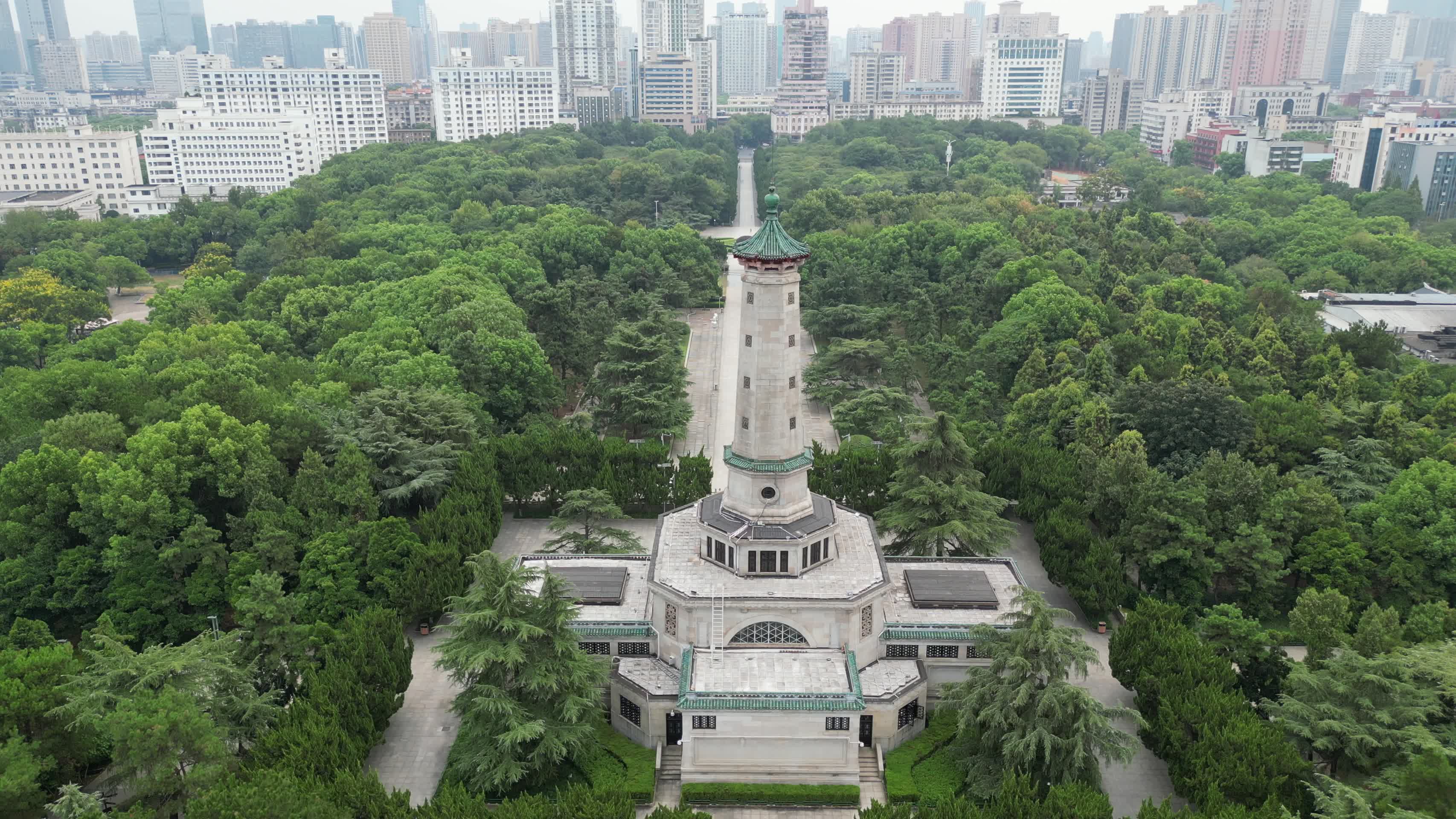 湖南长沙烈士公园纪念碑航拍视频的预览图