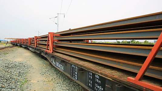 中国铁路建筑高铁建造物流交通视频视频的预览图