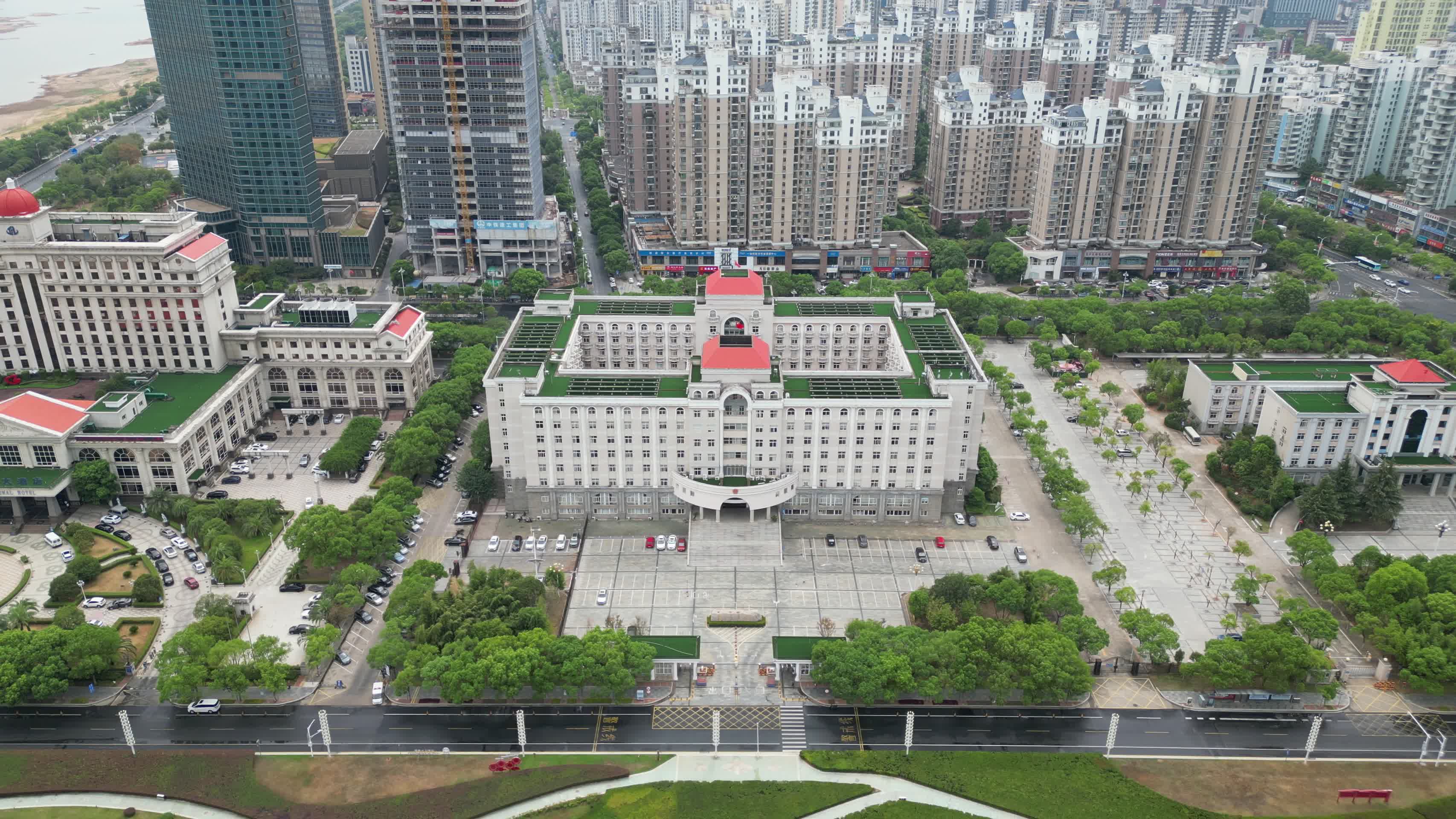 江西南昌市政府航拍视频的预览图