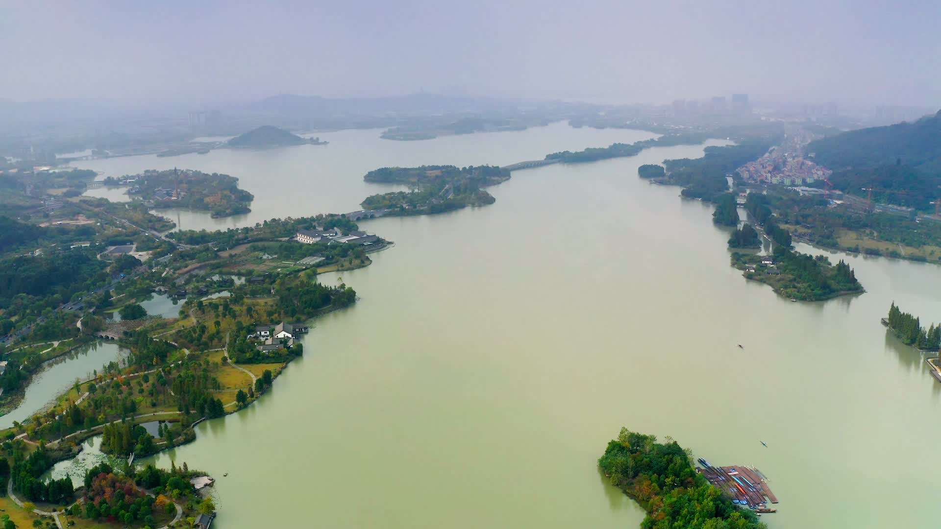 浙江杭州萧山湘湖4K航拍视频的预览图