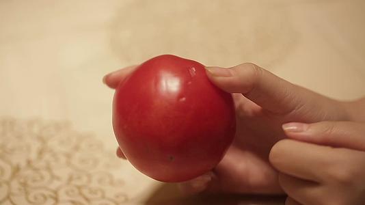 镜头合集尖头西红柿番茄视频的预览图
