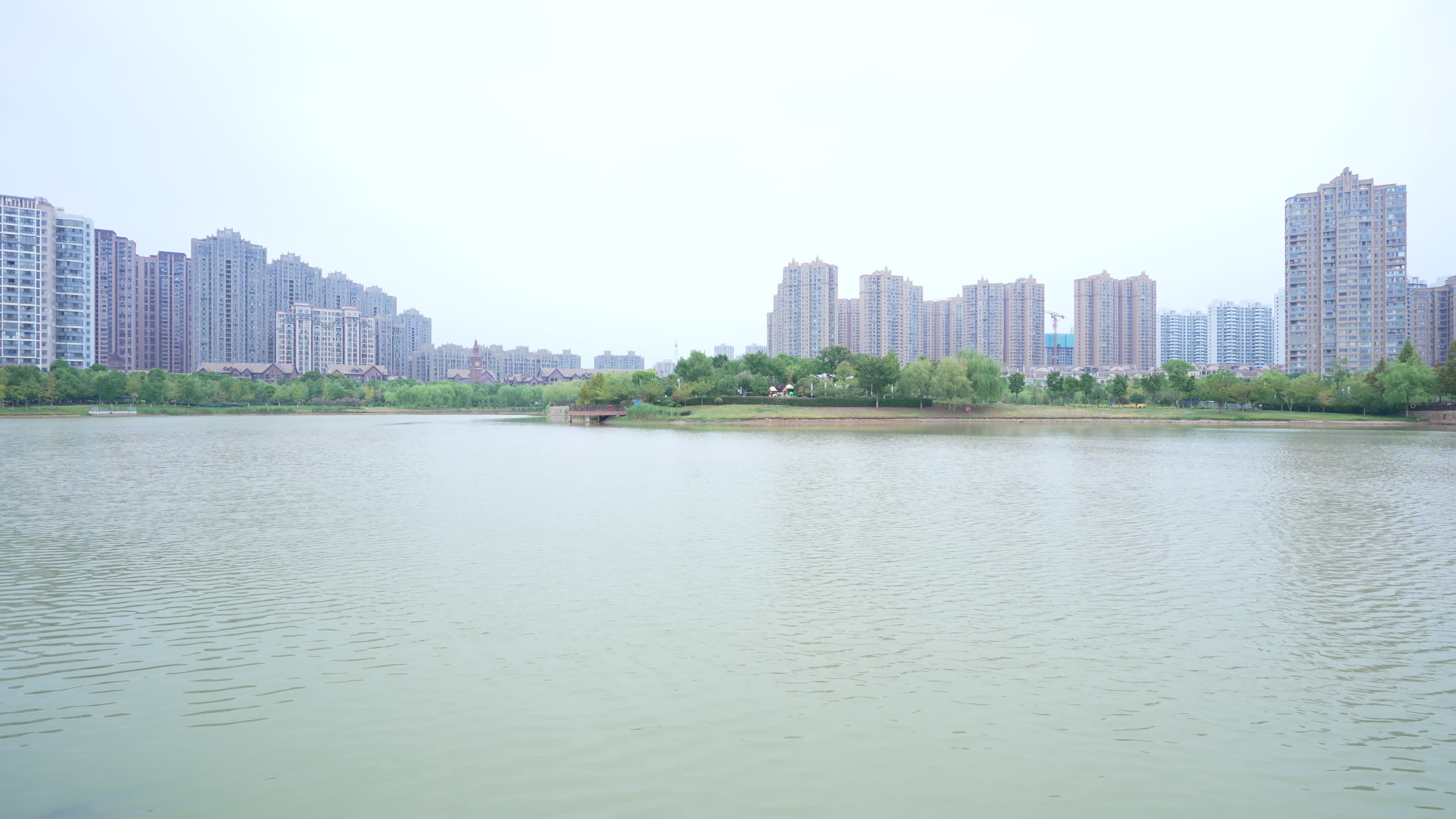 武汉光谷韵湖湿地公园风景视频的预览图