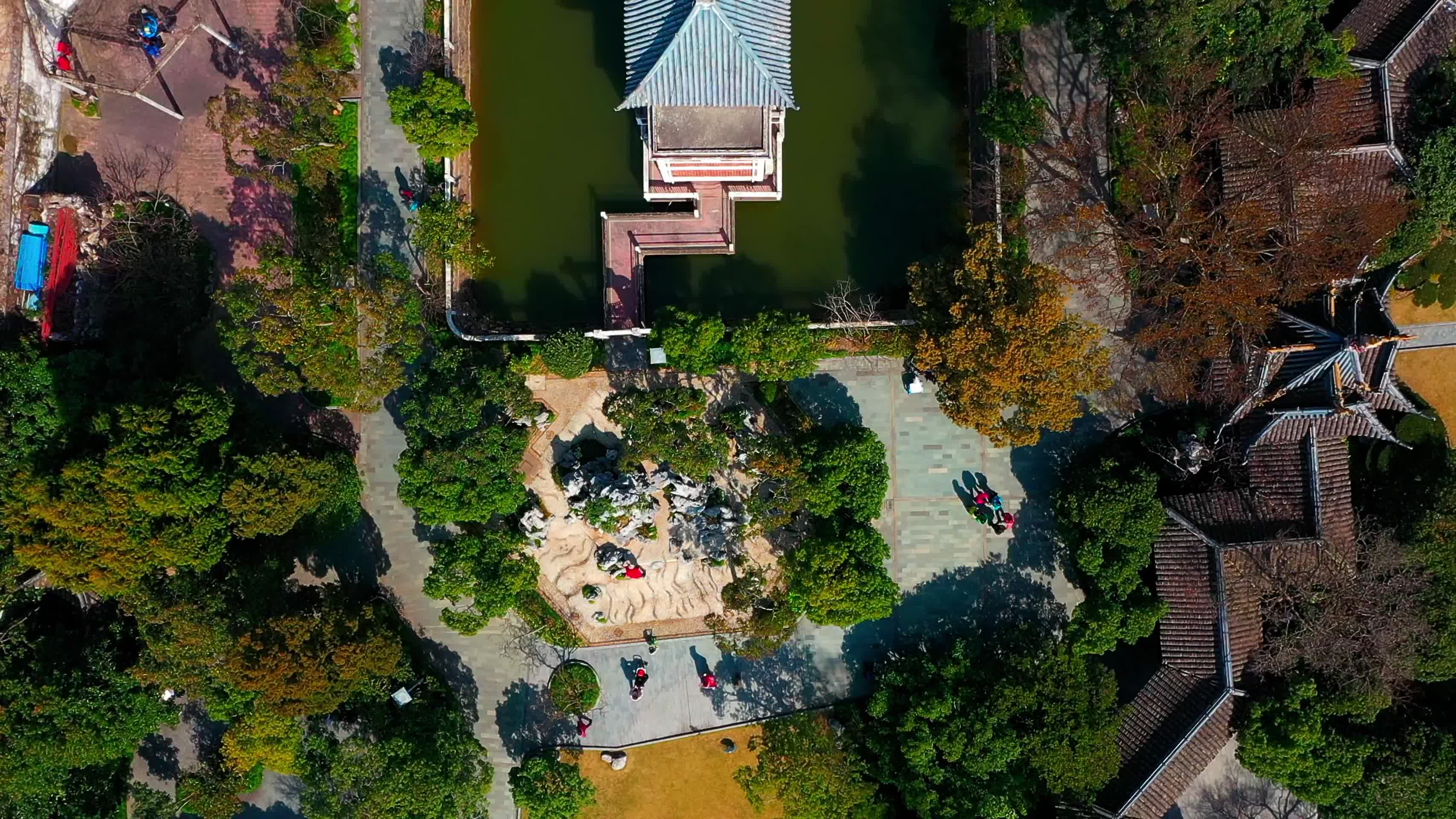 江南园林式公园视频的预览图