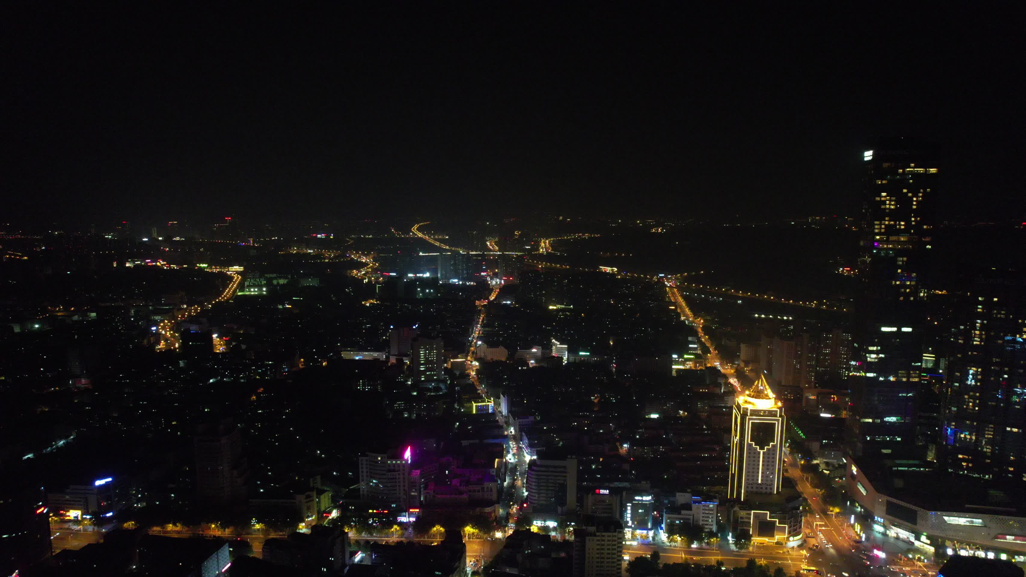 江苏镇江城市夜景灯光航拍视频的预览图
