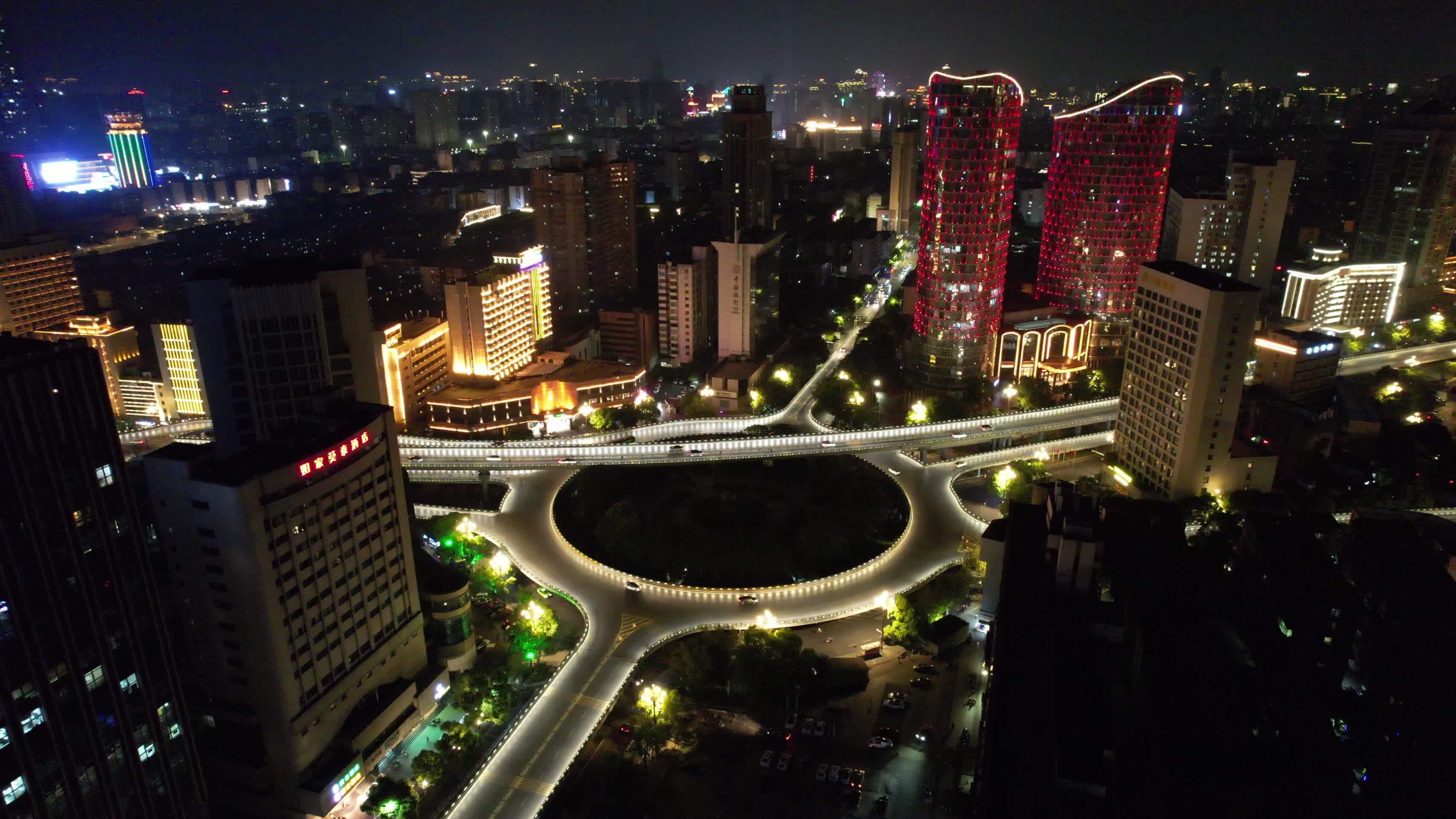 江西南昌城市夜景交通航拍视频的预览图