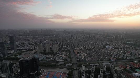 江苏常州城市日落晚霞夕阳航拍视频的预览图