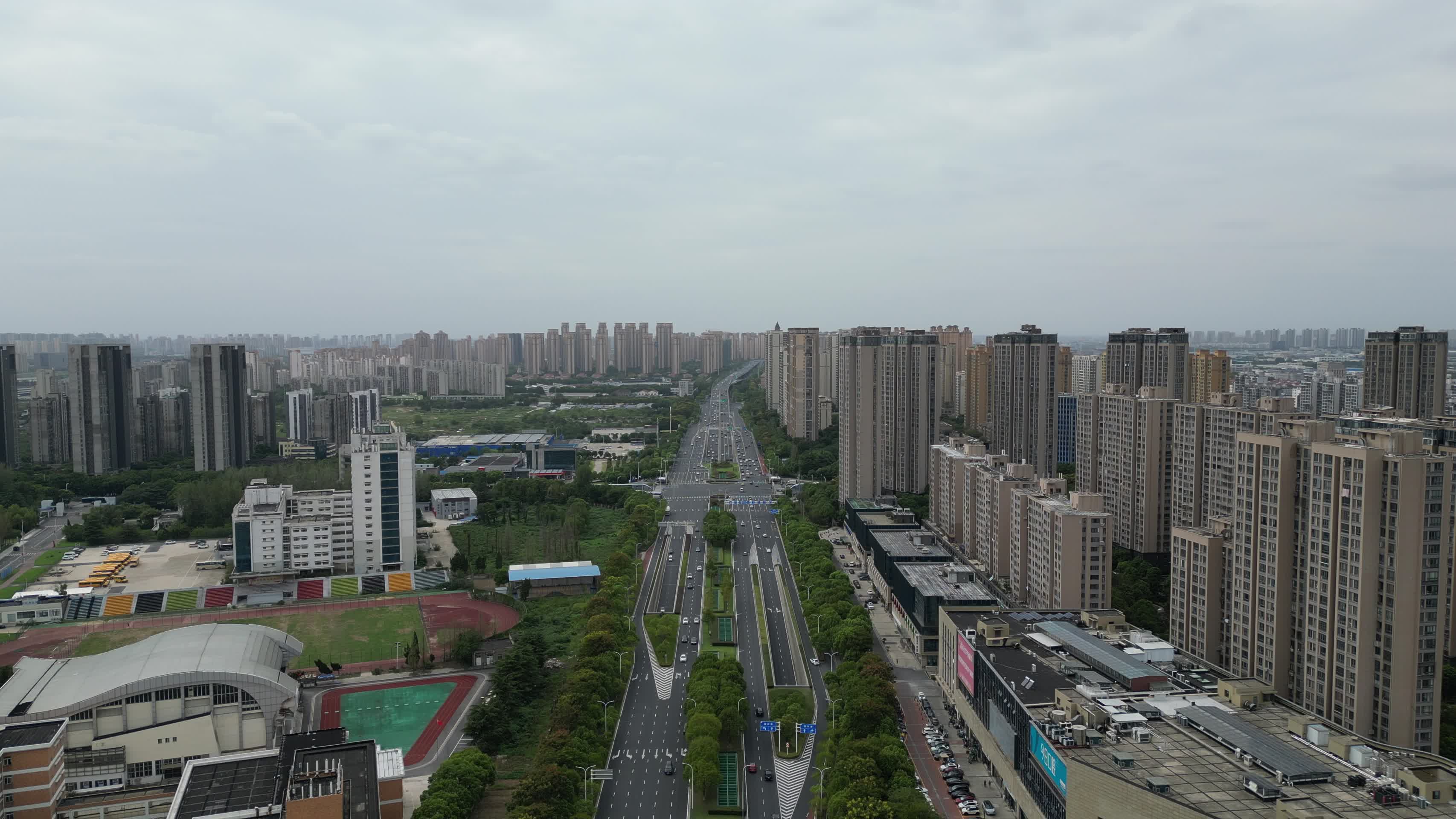 江苏常州城市风光航拍视频的预览图