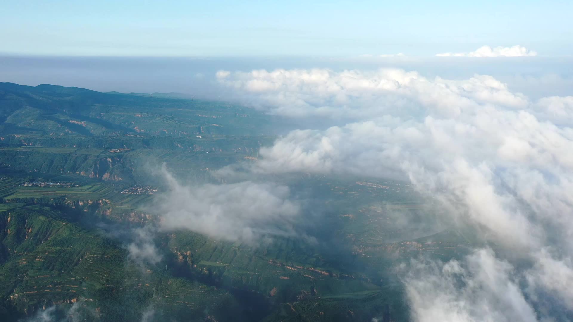 雨后山西运城中条山云海飘渺如仙境视频的预览图