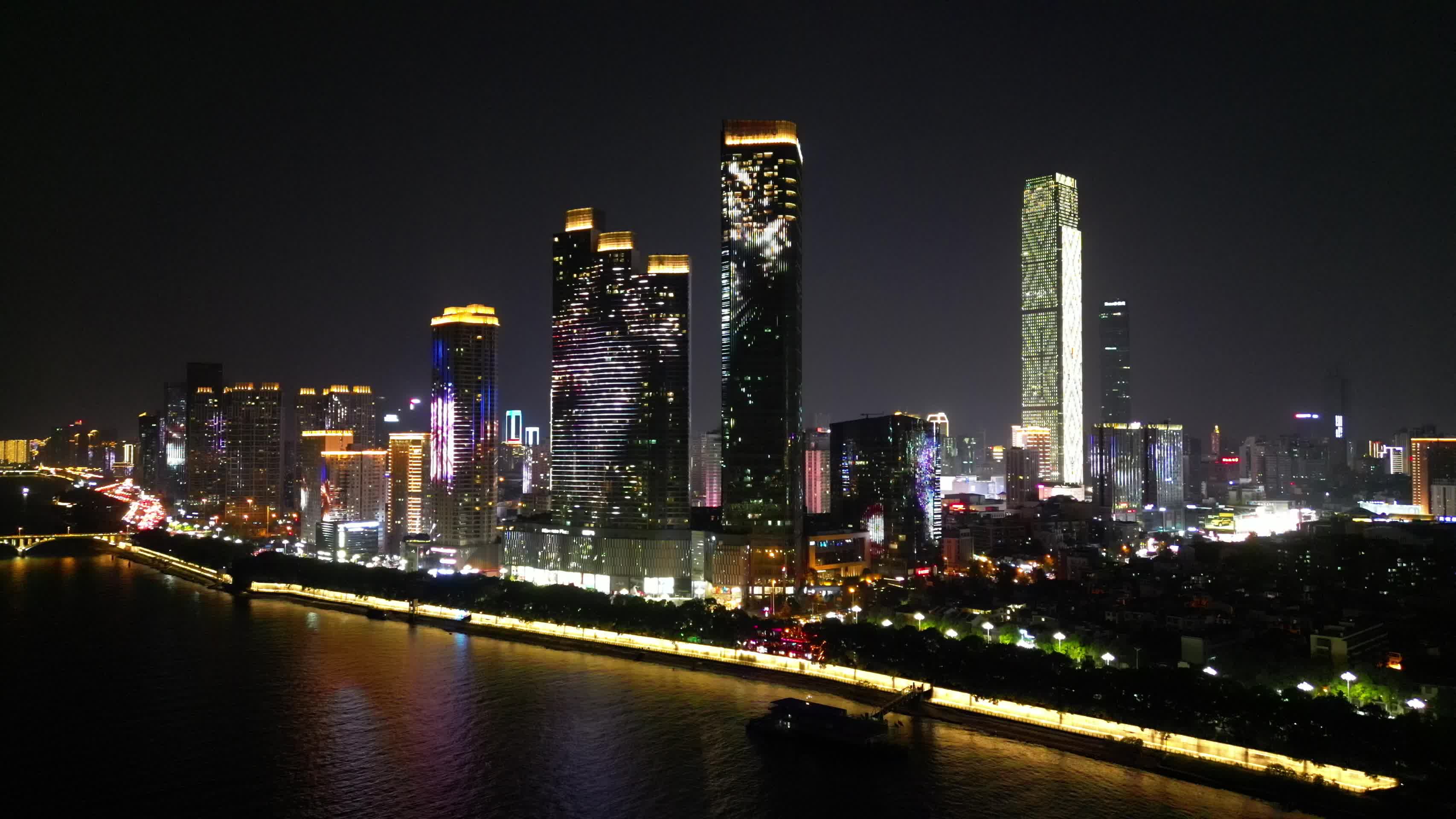 湖南长沙湘江CBD夜景航拍视频的预览图
