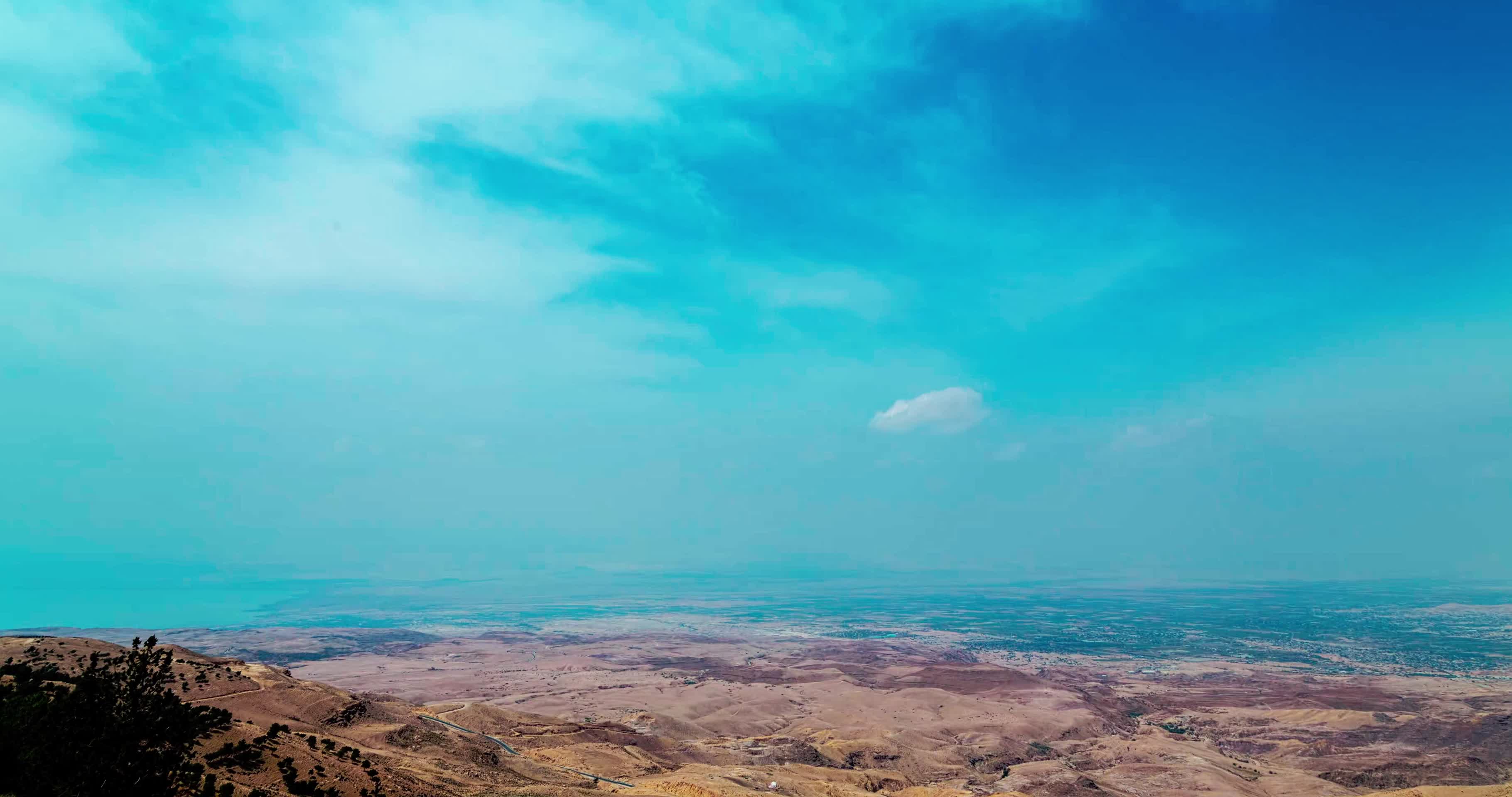 约旦河谷和月亮峡谷视频的预览图