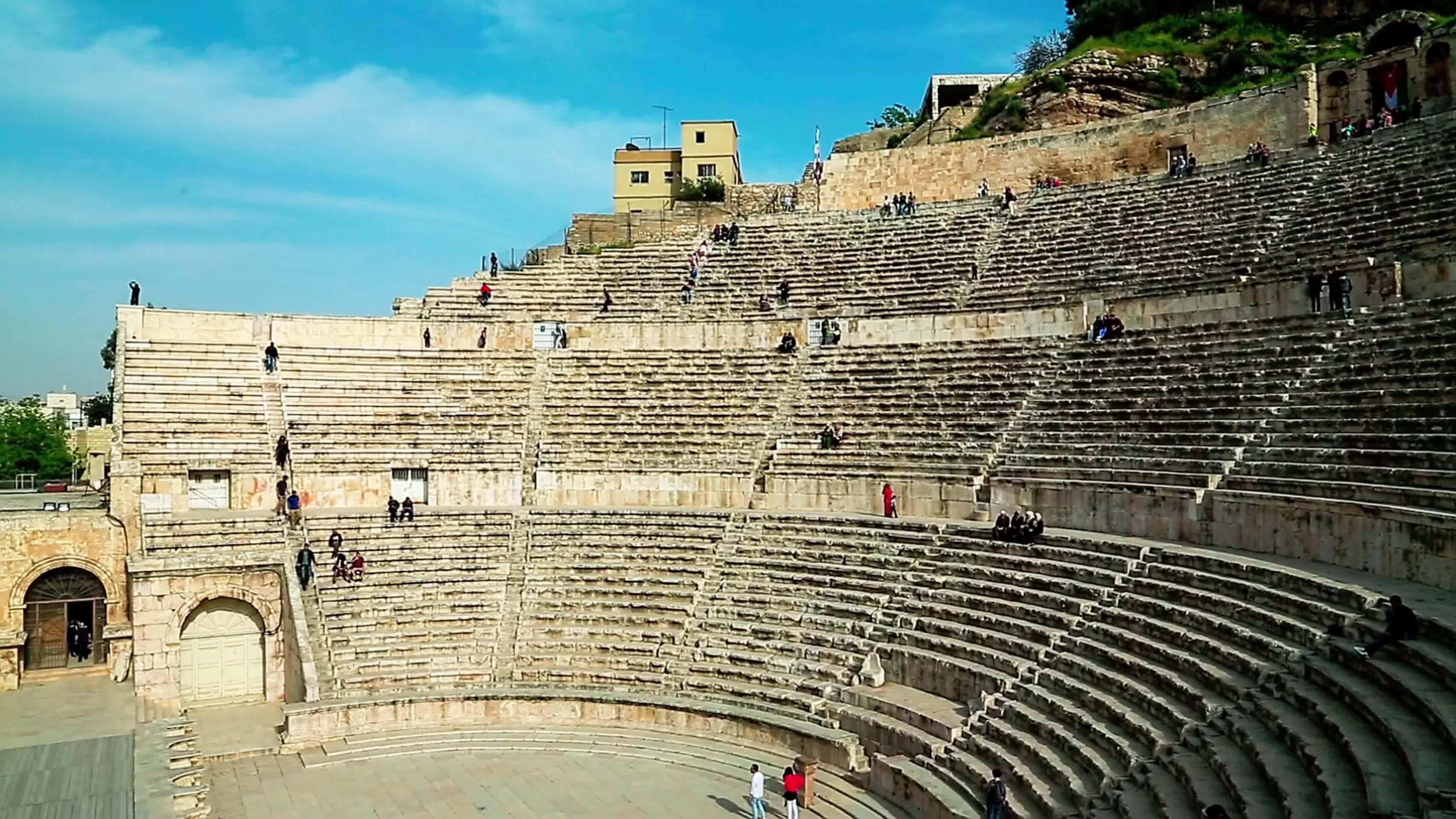 约旦的古罗马剧场遗址视频的预览图