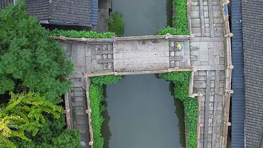 浙江绍兴八字桥古街区建筑4K航拍视频视频的预览图