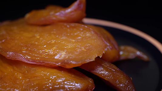 红薯干白薯干蜜饯健康零食视频的预览图