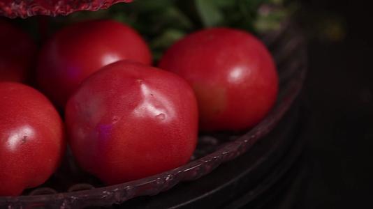 黄柿子黄番茄灯笼番茄视频的预览图