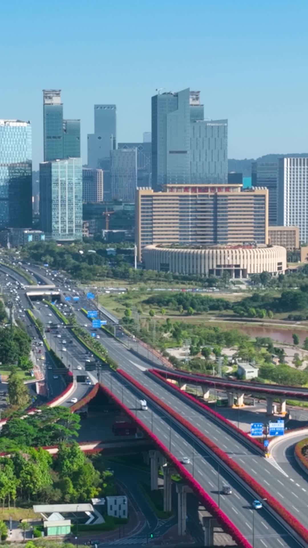 高清竖屏航拍南宁五象立交桥最美风景视频的预览图