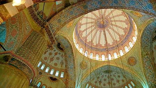 土耳其伊斯坦布尔蓝色清真寺庭院视频的预览图