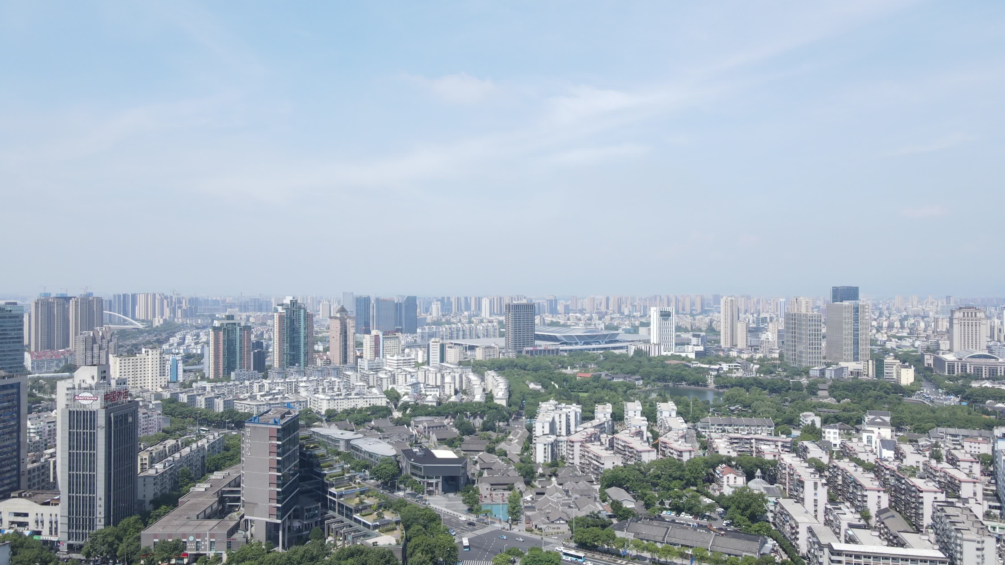 宁波海曙区城市全景地标建筑4K航拍视频的预览图