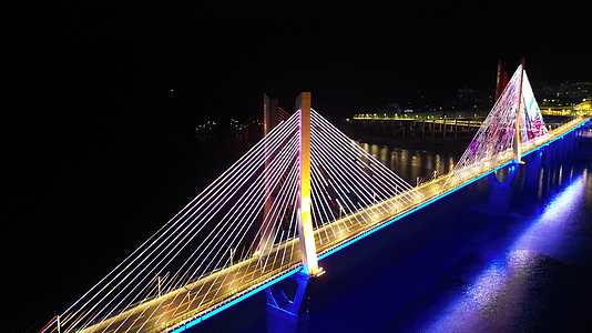 重庆云阳长江大桥自然风光夜景航拍视频的预览图