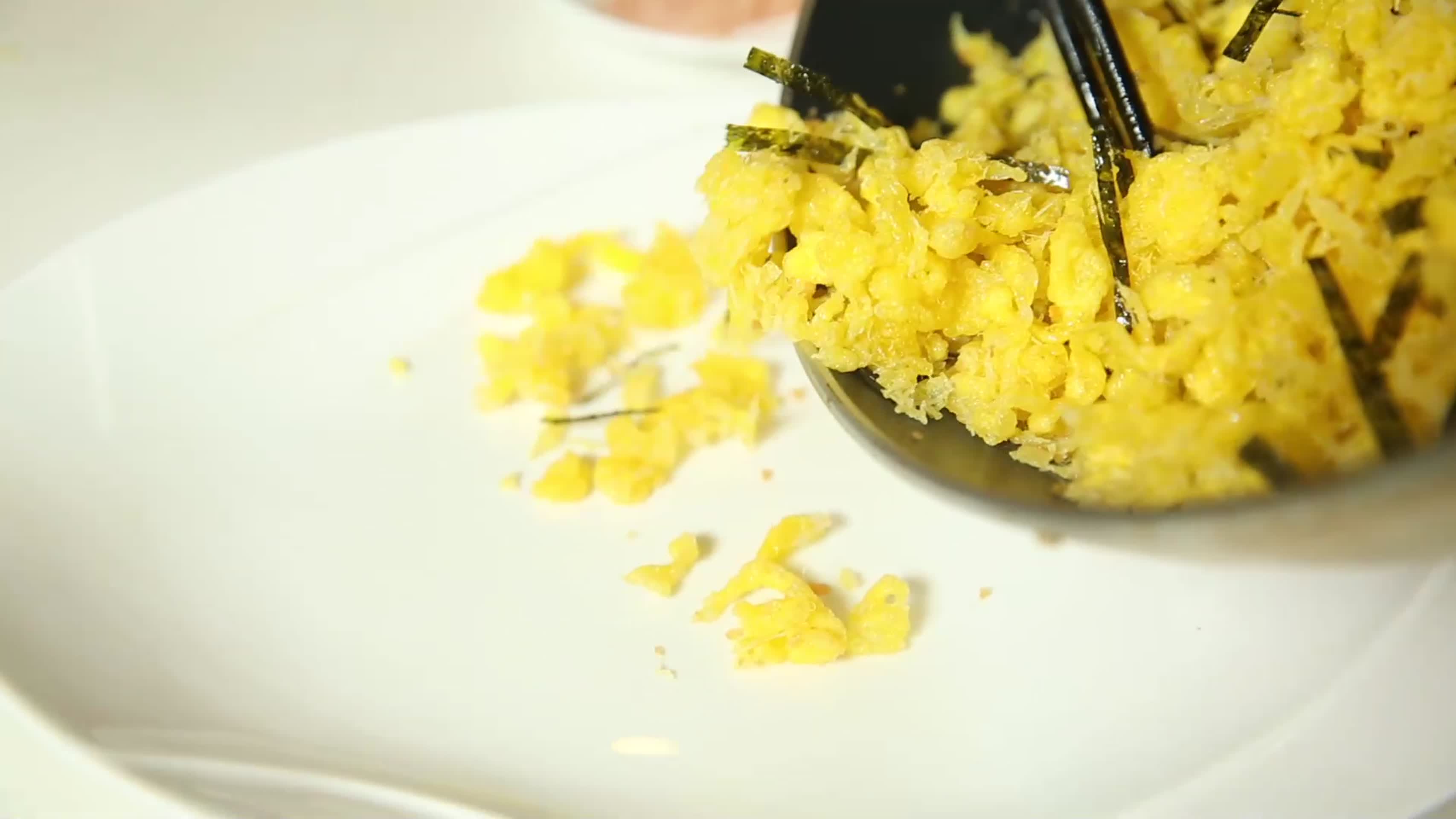 儿童补钙辅食海苔鸡蛋视频的预览图