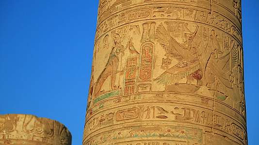 埃及的考蒙博神庙视频的预览图