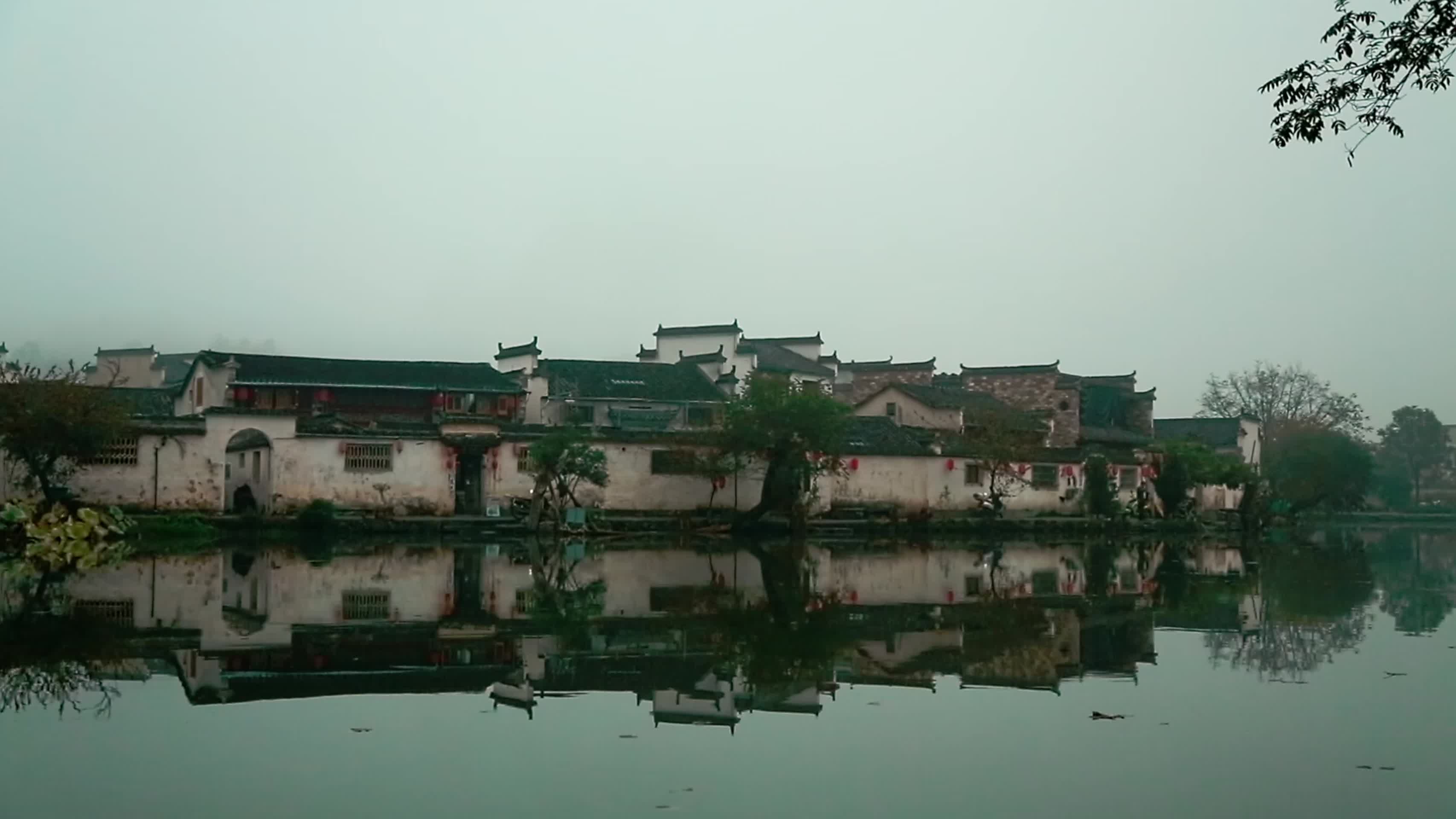清晨时分的宏村南湖视频的预览图