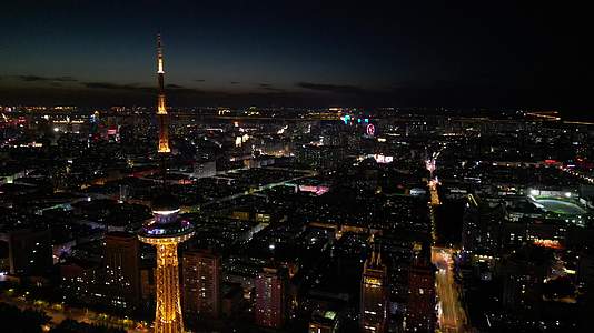 哈尔滨龙塔城市夜景航拍视频的预览图