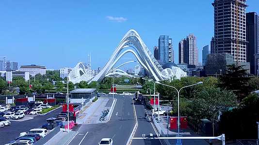 武汉洪山区光谷广场4K航拍视频视频的预览图