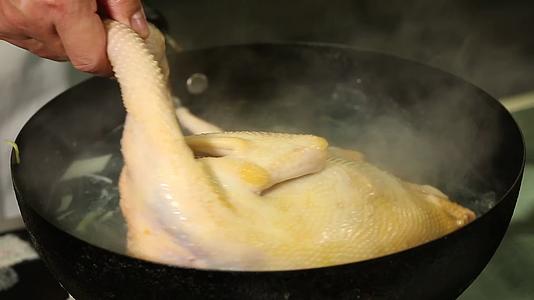 腌制鸡肉入味视频的预览图