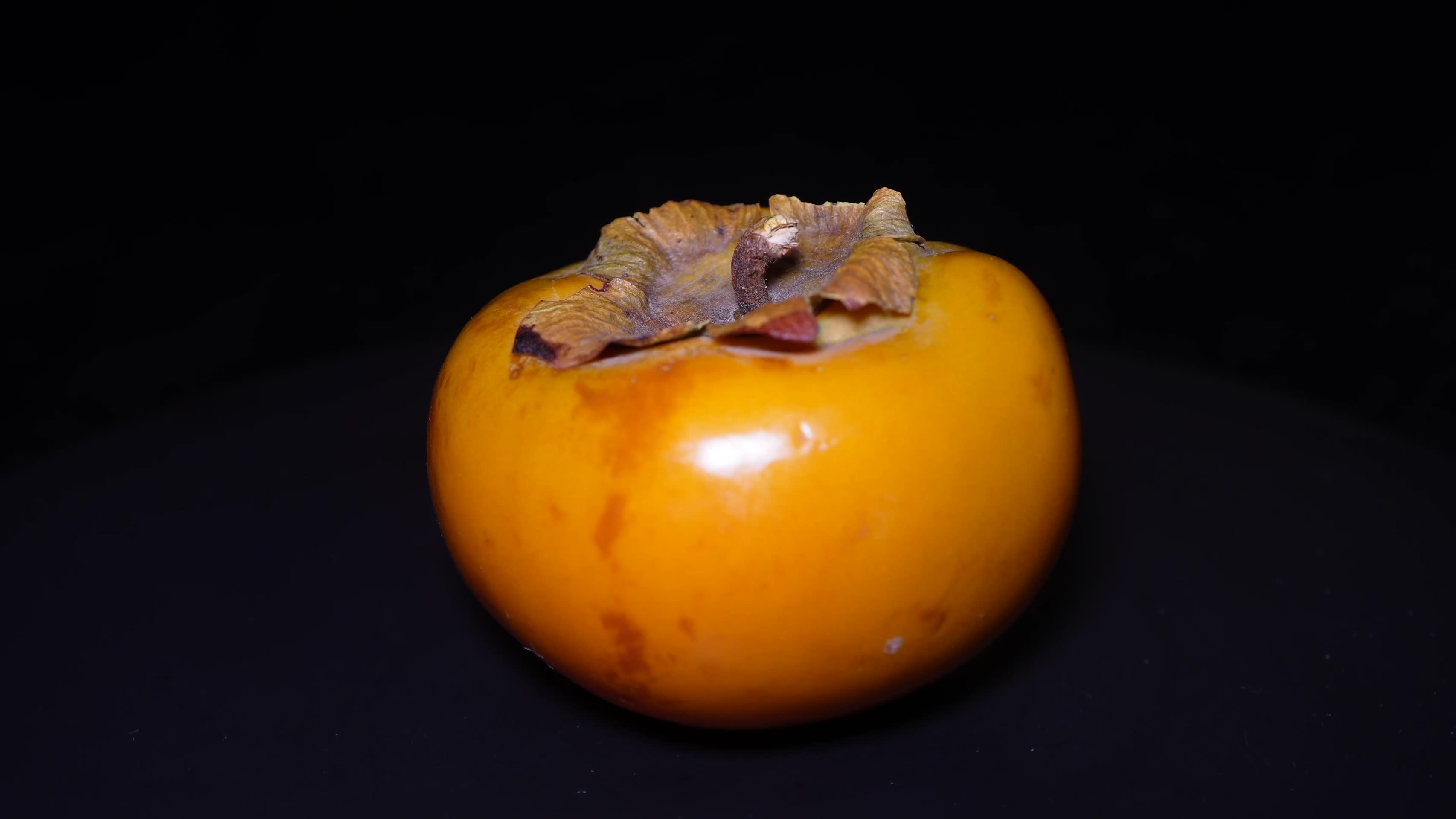 火晶柿子水果磨盘柿子视频的预览图