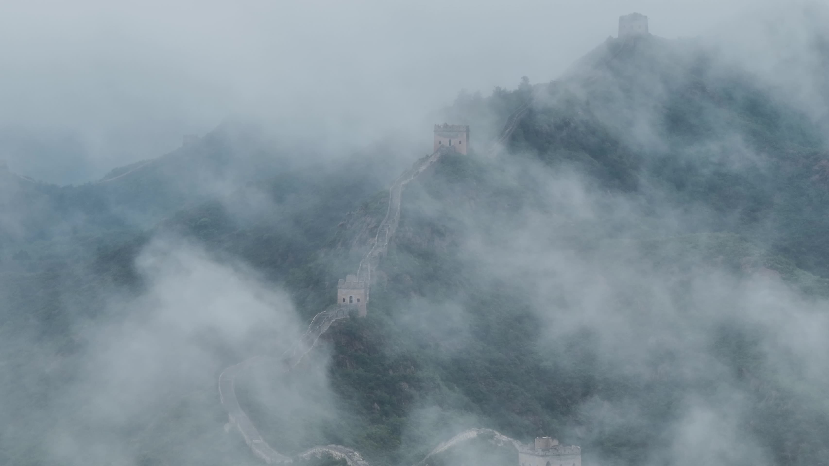 北京司马台明代长城夏季云海视频的预览图