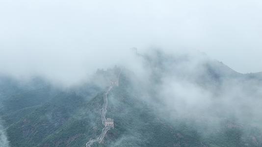 北京司马台明代长城夏季云海视频的预览图