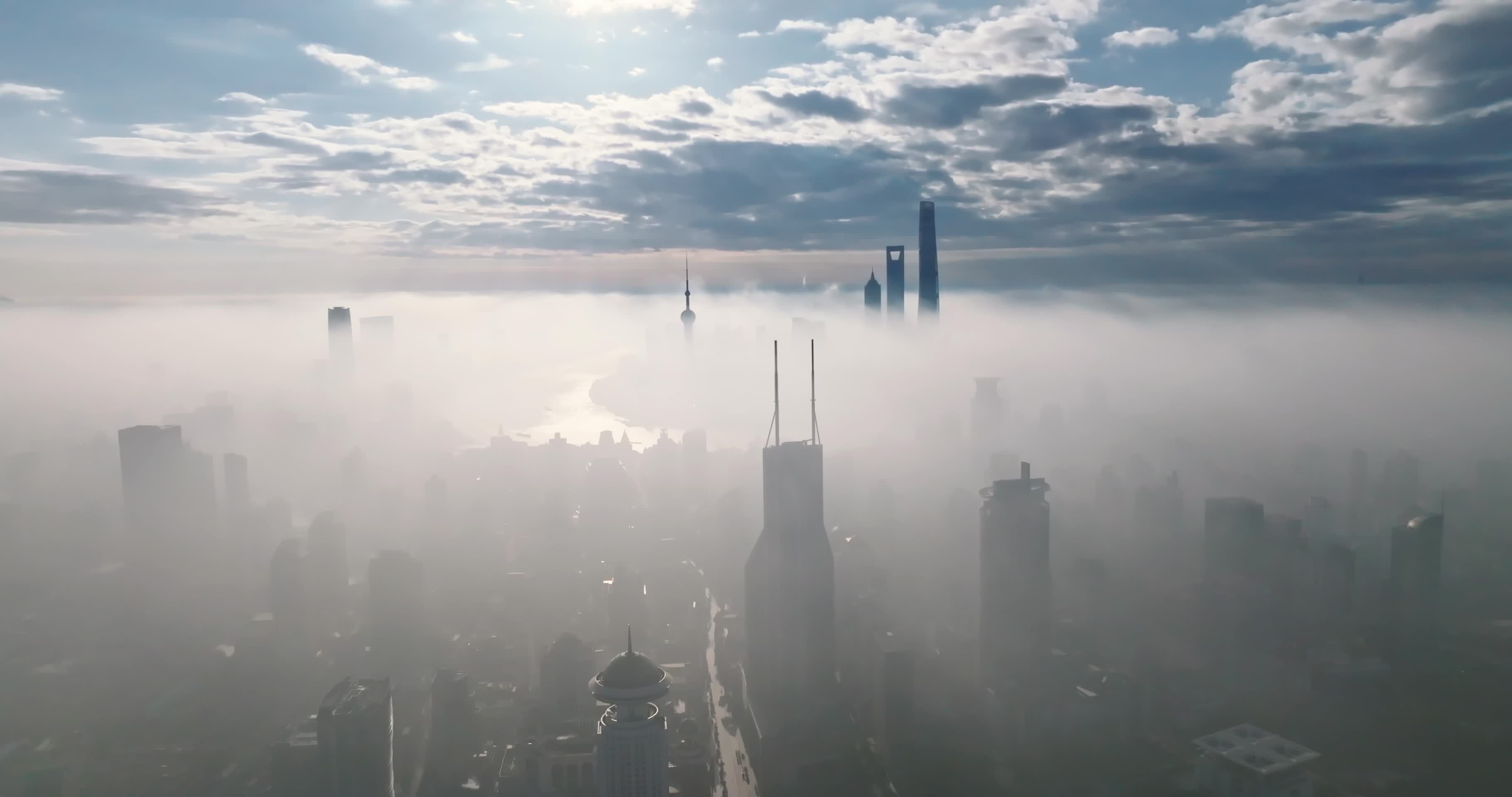 上海城市平流雾地标宣传片东方明珠耶稣光航拍视频的预览图