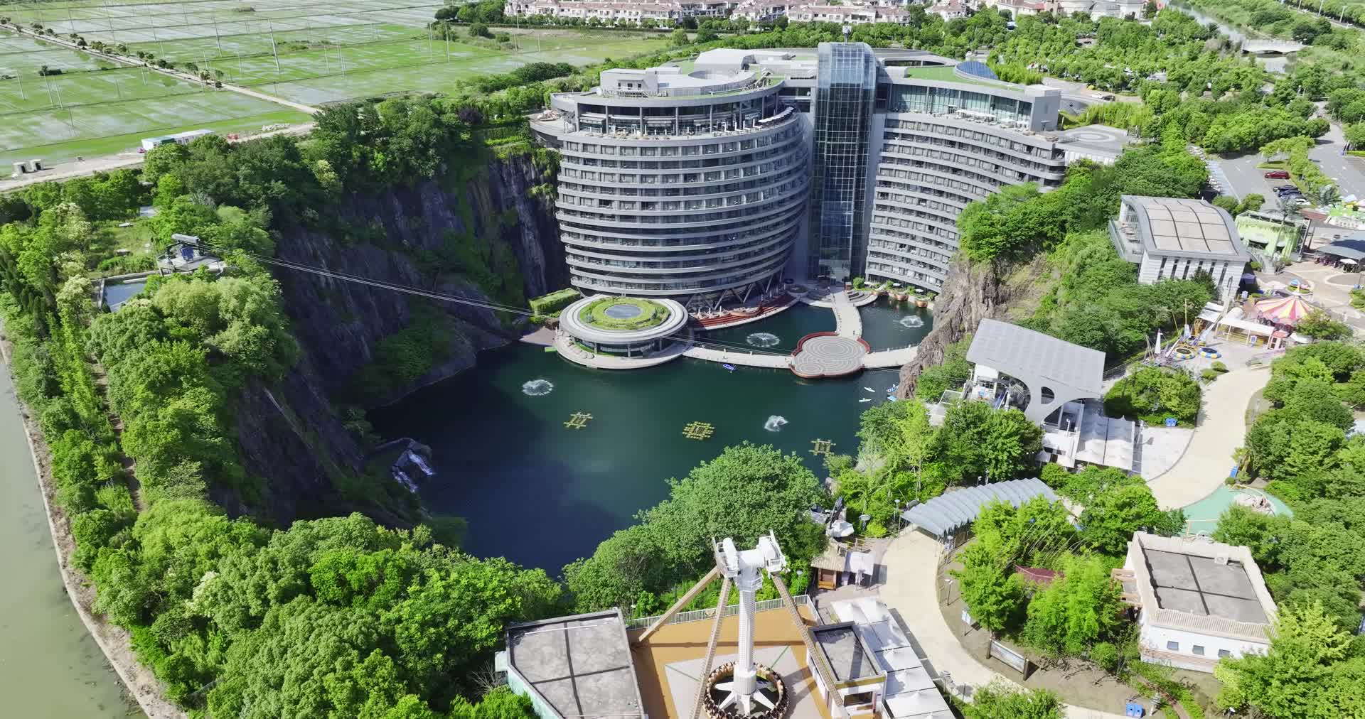 上海世茂深坑酒店视频的预览图